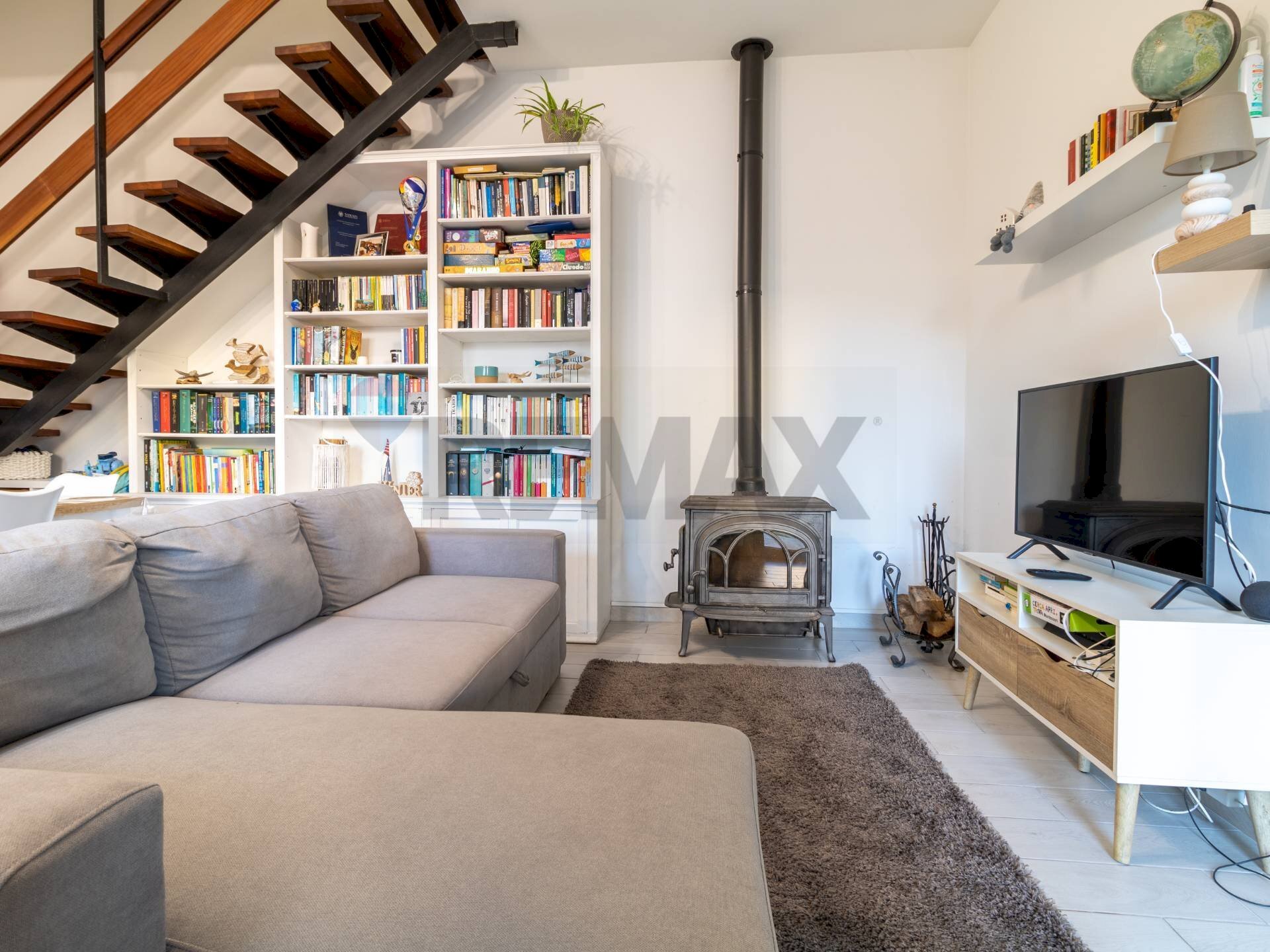 Soggiorno - Villa via portorose
 
11c, Fiumicino - photo 2