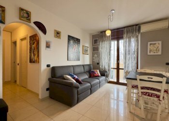 Salotto - Trilocale Via Ludovico Ariosto
 
9, Vimodrone - foto 3