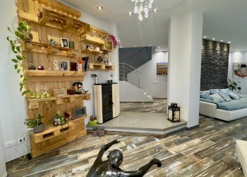 Salotto - Villa Via Nazionale Dei Giovi
 
94, Lentate sul Seveso - foto 2