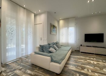 Salotto - Villa Via Nazionale Dei Giovi
 
94, Lentate sul Seveso - foto 9