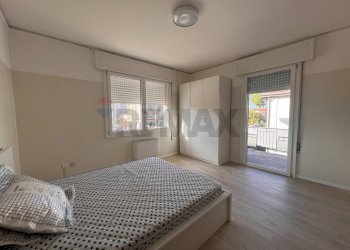 Camera / camera da letto - Non-buildable land via chiesanuova
 
132, Padova - photo 10