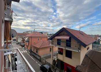 Vista - Two-room apartment Via Giuseppe Pariini
 
89, Cinisello Balsamo - photo 18