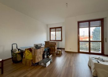 Salone - Trilocale Via Tommaso Tittoni
 
5, Desio - foto 21