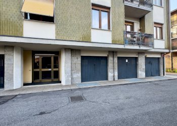 Cortile - Trilocale Via Tommaso Tittoni
 
5, Desio - foto 29