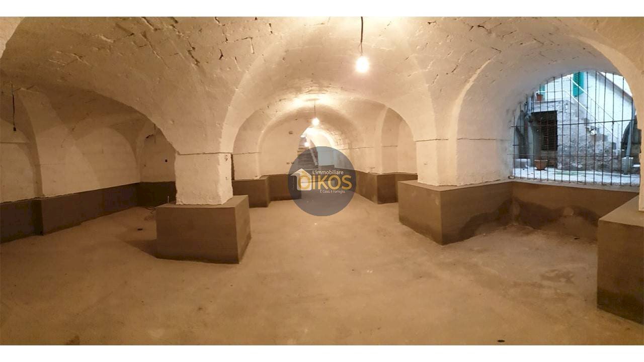 Foto 1 - Box Via Tenente Vasco
 
25, Monopoli - foto 1