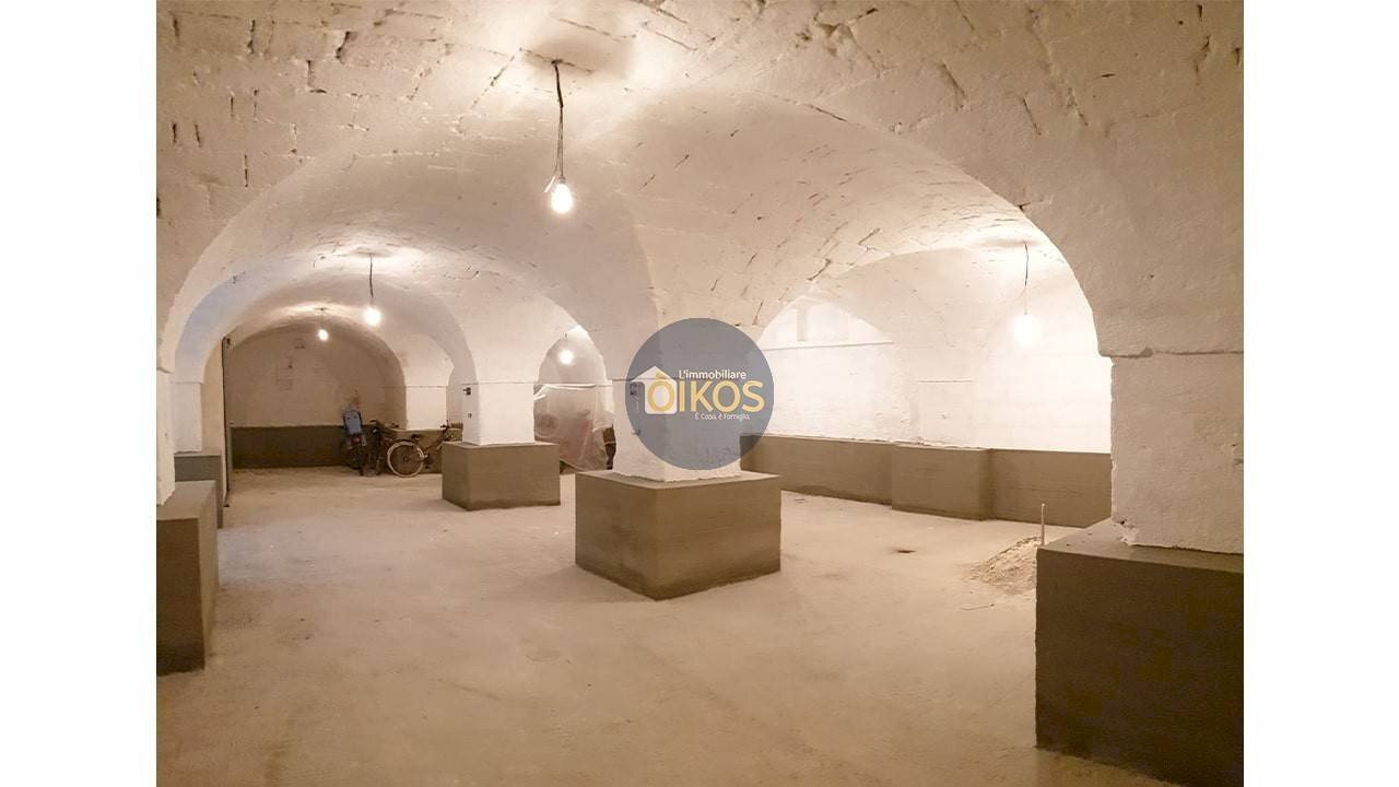 Foto 2 - Box Via Tenente Vasco
 
25, Monopoli - foto 2