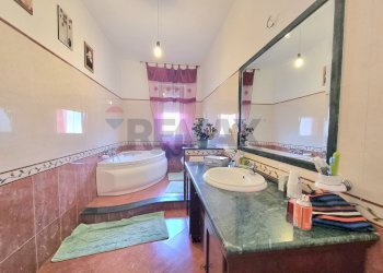 Bagno - Quadrilocale VIA FILIPPO CORDOVA
 
2, Villabate - foto 17