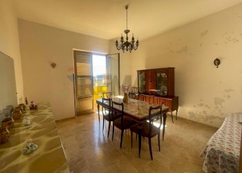 Sala da pranzo - Villa Bifamiliare VIA RUSSOTTO
 
36, Piana degli Albanesi - foto 5