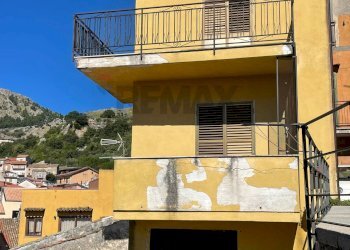 Casa all\'aperto - Villa Bifamiliare VIA RUSSOTTO
 
36, Piana degli Albanesi - foto 19