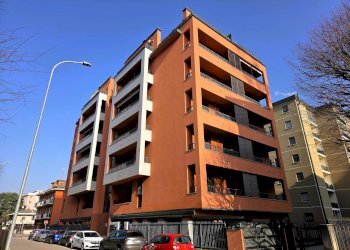 Foto 1 - Quadrilocale Via Toscana
 
13, Opera - foto 1