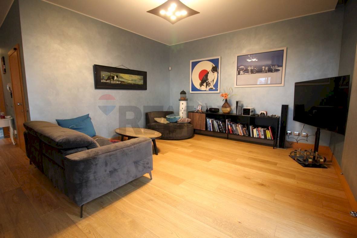 Soggiorno - Bilocale Via Paolo Nulli
 
22, Como - foto 1