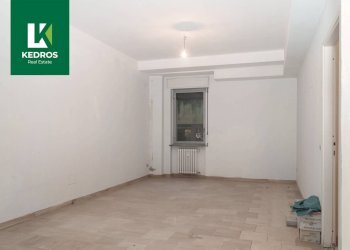 Foto 3 - Office Via Enrico Petrella
 
3, Busto Arsizio - photo 3