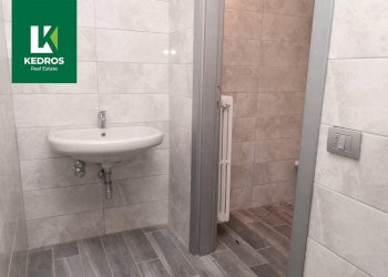 Foto 10 - Office Via Enrico Petrella
 
3, Busto Arsizio - photo 10