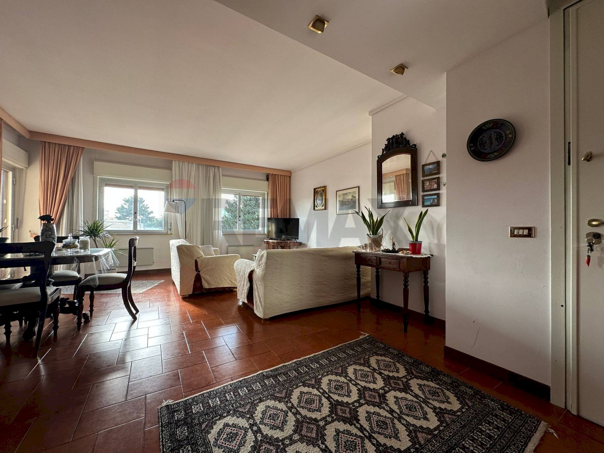 Sala da pranzo - Four-room apartment VIA GIUSEPPE FELICE
10, Trapani - photo 2