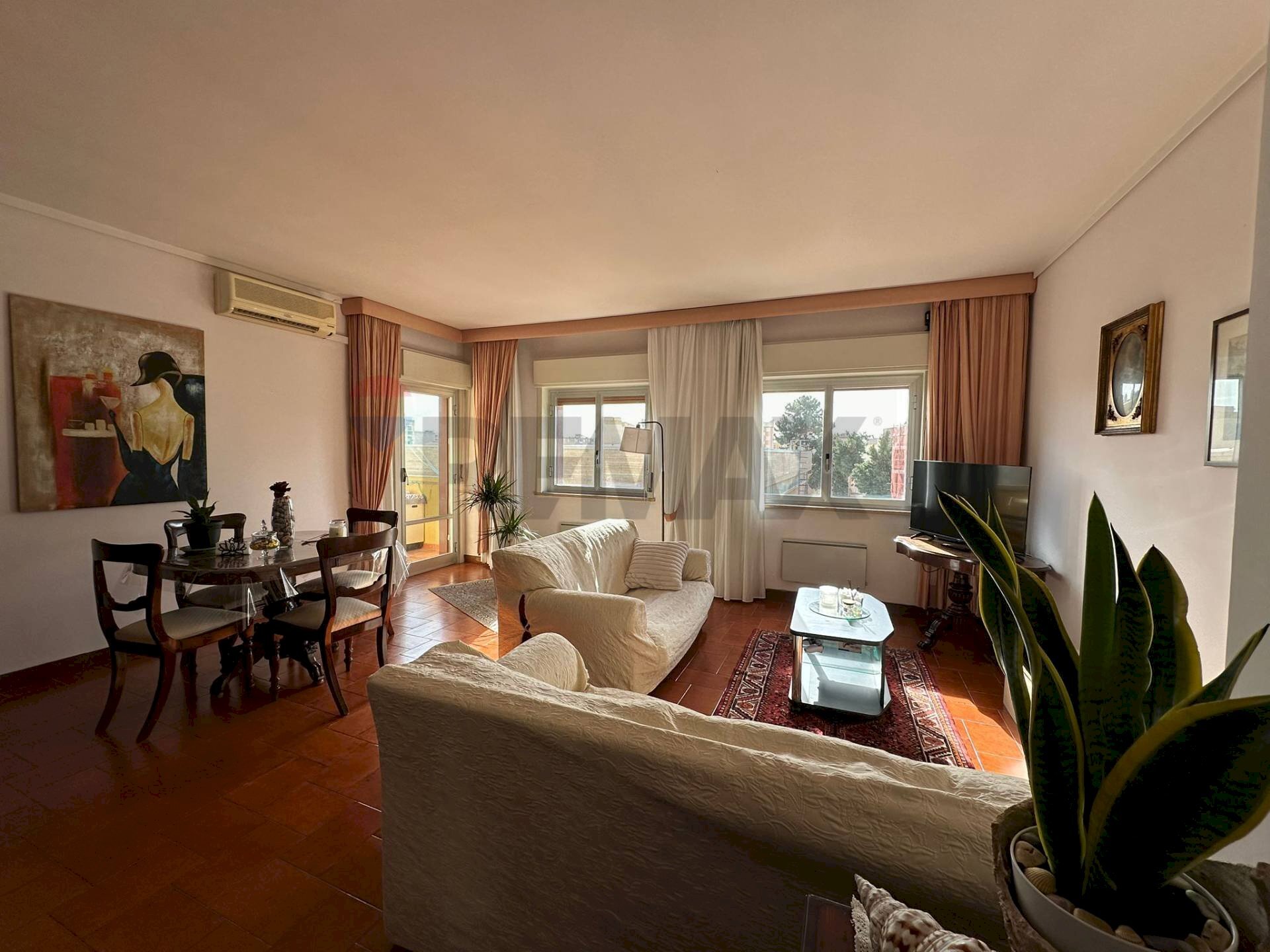 Sala da pranzo - Four-room apartment VIA GIUSEPPE FELICE
10, Trapani - photo 3