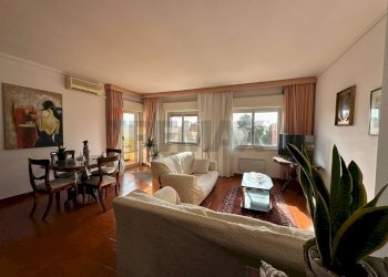 Sala da pranzo - Quadrilocale VIA GIUSEPPE FELICE
 
10, Trapani - foto 3