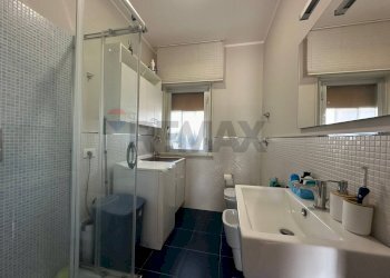 Bagno - Quadrilocale VIA GIUSEPPE FELICE
 
10, Trapani - foto 13