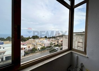 Balcone - Trilocale VIA LIBERTA'
 
81, Valderice - foto 20