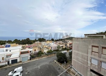 Edificio all\'aperto - Trilocale VIA LIBERTA'
 
81, Valderice - foto 22