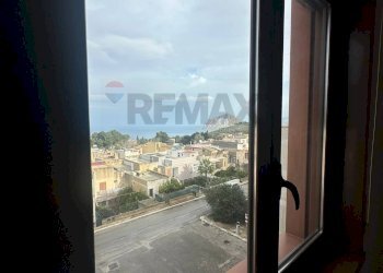 Dettagli - Trilocale VIA LIBERTA'
 
81, Valderice - foto 37