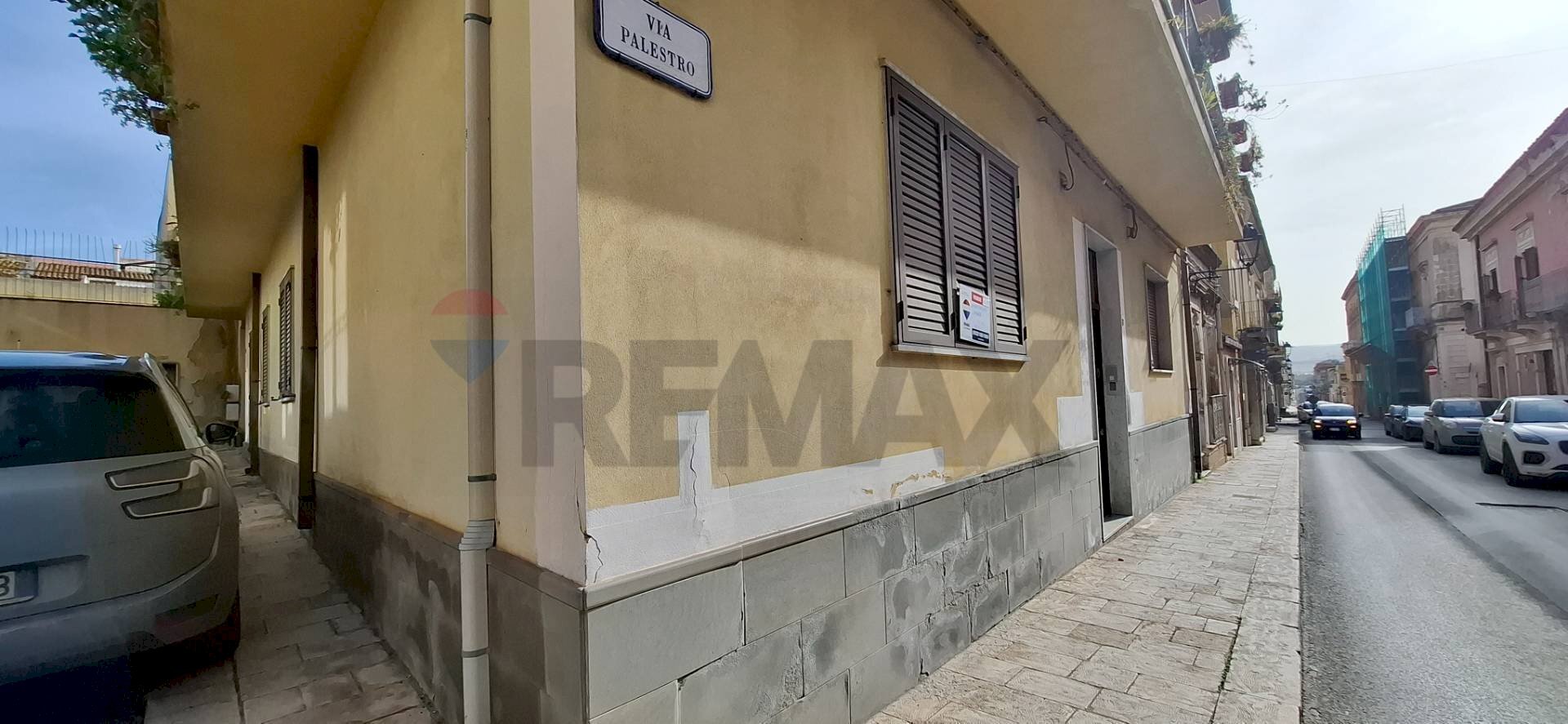 Edificio all\'aperto - Apartment via Palestro n 87
 
93, Vittoria - photo 1