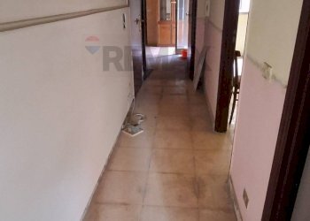 Hall / corridoio - Appartamento via Palestro n 87
 
93, Vittoria - foto 8