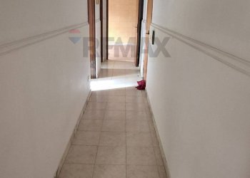 Hall / corridoio - Appartamento via Palestro n 87
 
93, Vittoria - foto 12