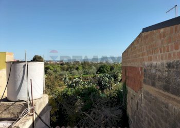 Edificio all\'aperto - Casa indipendente G.Ulivi
 
16-18, Comiso - foto 6