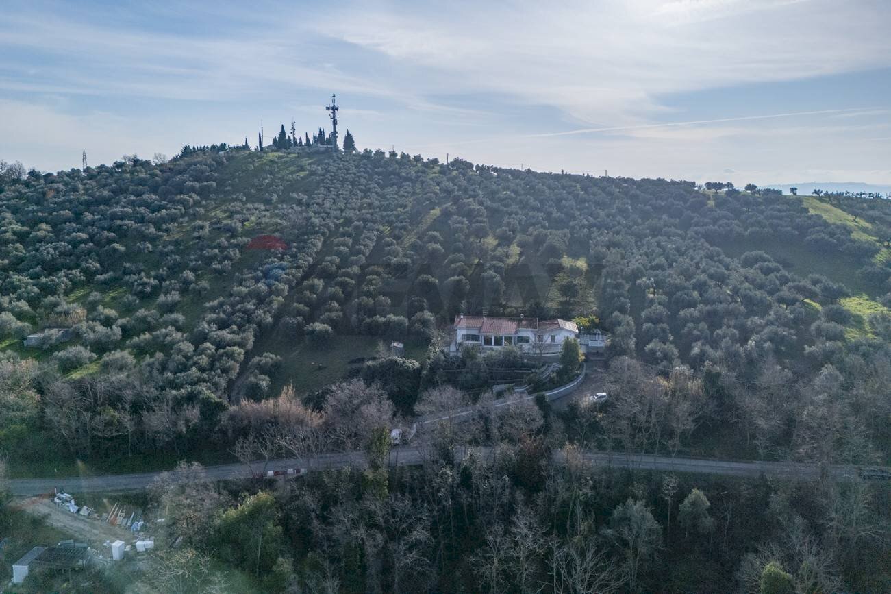 Vista delle montagne - Terreno agricolo via Pascoli, Cappelle sul Tavo - foto 1