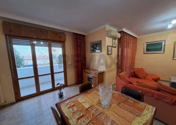 Sala da pranzo - Quadrilocale Brindisi - foto 5