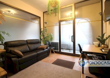 Foto 1 - Commercial Premises Via Dei Mille, Ponsacco - photo 1