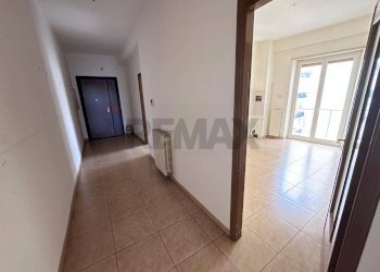 Hall / corridoio - Appartamento via pietro colletta
 
19, Cosenza - foto 15