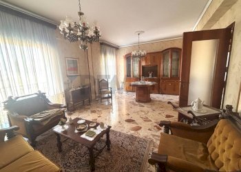 Soggiorno - Appartamento VIA GAETANO DONIZETTI
 
11, Bagheria - foto 5