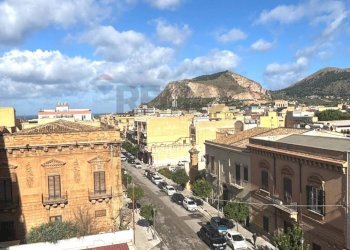 Edificio all\'aperto - Appartamento VIA GAETANO DONIZETTI
 
11, Bagheria - foto 8