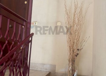 Scale - Appartamento VIA GAETANO DONIZETTI
 
11, Bagheria - foto 28