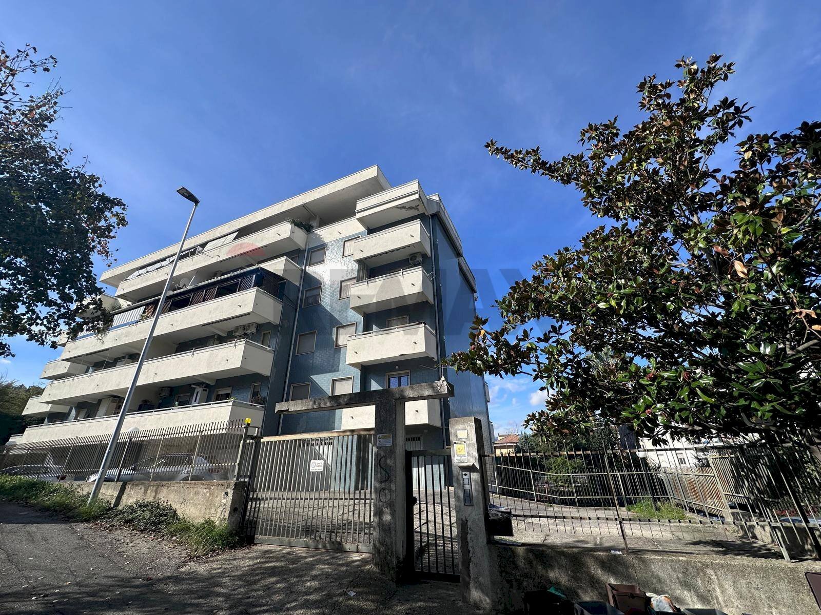 Edificio all\'aperto - Trilocale via accattatis
 
53, Cosenza - foto 1