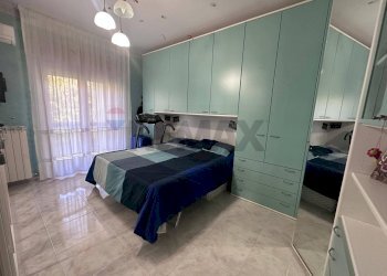 Camera / camera da letto - Trilocale via antonio de curtis
 
7, Rovito - foto 10