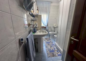 Bagno - Trilocale via antonio de curtis
 
7, Rovito - foto 26