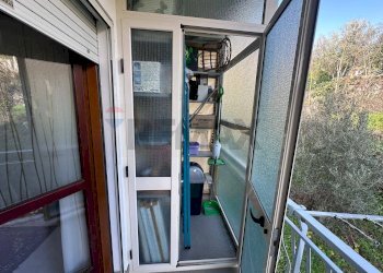 Balcone - Trilocale via antonio de curtis
 
7, Rovito - foto 31