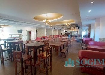 Interno_12 - Commercial Premises Via Repubblica
 
7, Lurate Caccivio - photo 18