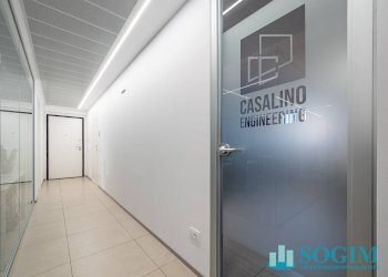 INGRESSO RETRO - Office via Piave
 
29, Mariano Comense - photo 8