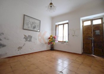 Foto 3 - Casa indipendente VIA MASSIMO D'AZEGLIO
 
72, Nuoro - foto 3