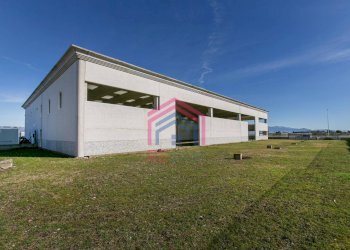 Foto 1 - Capannone Via della Produzione
 
snc, Aprilia - foto 1