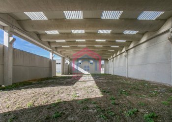 Foto 14 - Capannone Via della Produzione
 
snc, Aprilia - foto 14