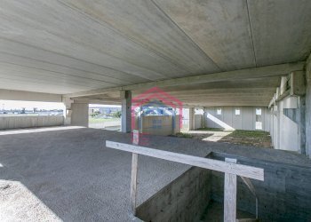 Foto 25 - Capannone Via della Produzione
 
snc, Aprilia - foto 25