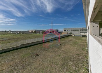 Foto 32 - Capannone Via della Produzione
 
snc, Aprilia - foto 32