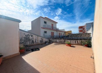 Foto 23 - Independent house Via Archimede
 
4, Floridia - photo 23