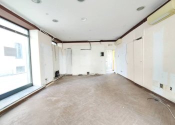 Interno non residenziale - Negozio largo John Fitzgerald Kennedy, Rho - foto 10