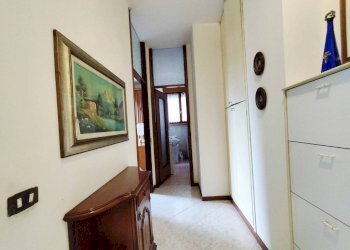 Corridoio - Quadrilocale piazza Europa, 23, San Vittore Olona - foto 38