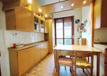 Cucina - Quadrilocale piazza Europa, 23, San Vittore Olona - foto 4